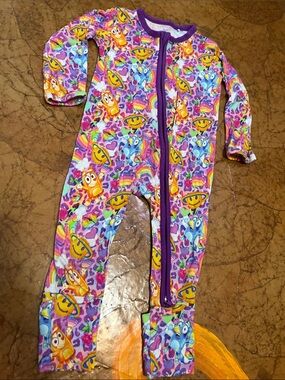 Little Snuggles Bluey Print Bamboo pajamas Sz 12-18 months